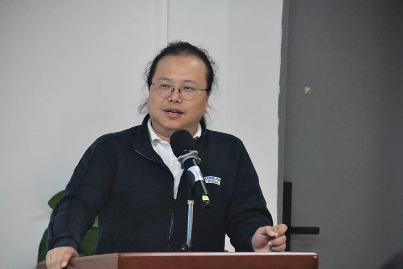 龙健集团助力广东石油化工学院艺术学院人才培养 (5).jpg