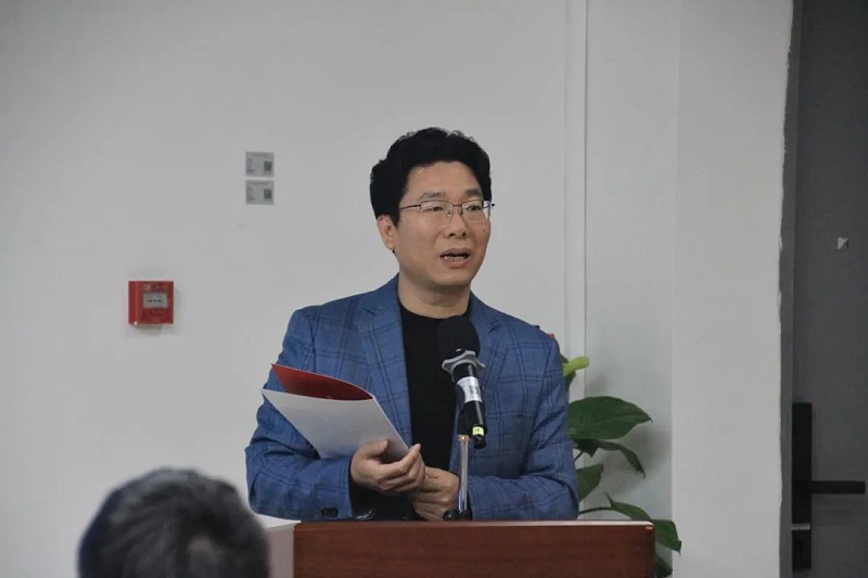 龙健集团助力广东石油化工学院艺术学院人才培养 (9).jpg